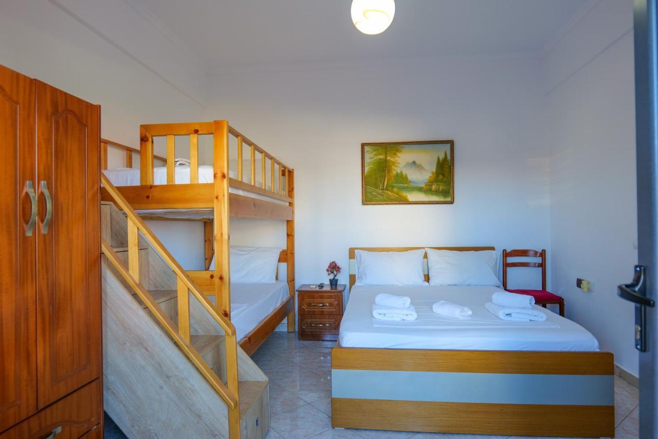 Guest House Gerard Ksamil Exterior photo